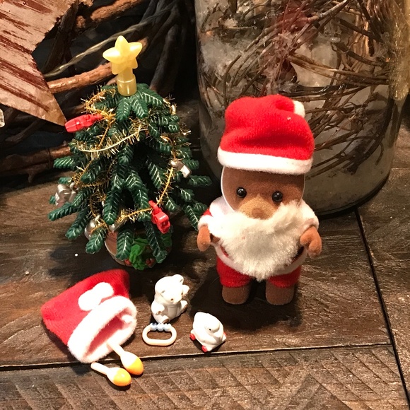 Vintage Calico Critters Father Christmas and Tree Set - Picture 1 of 3